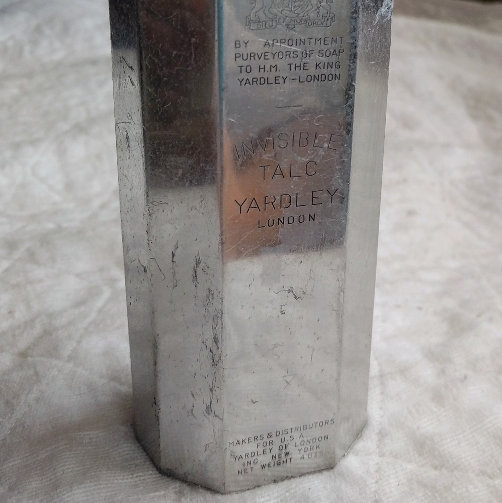 Yardley Invisible Talc Tin Container - Picture 2 of 8